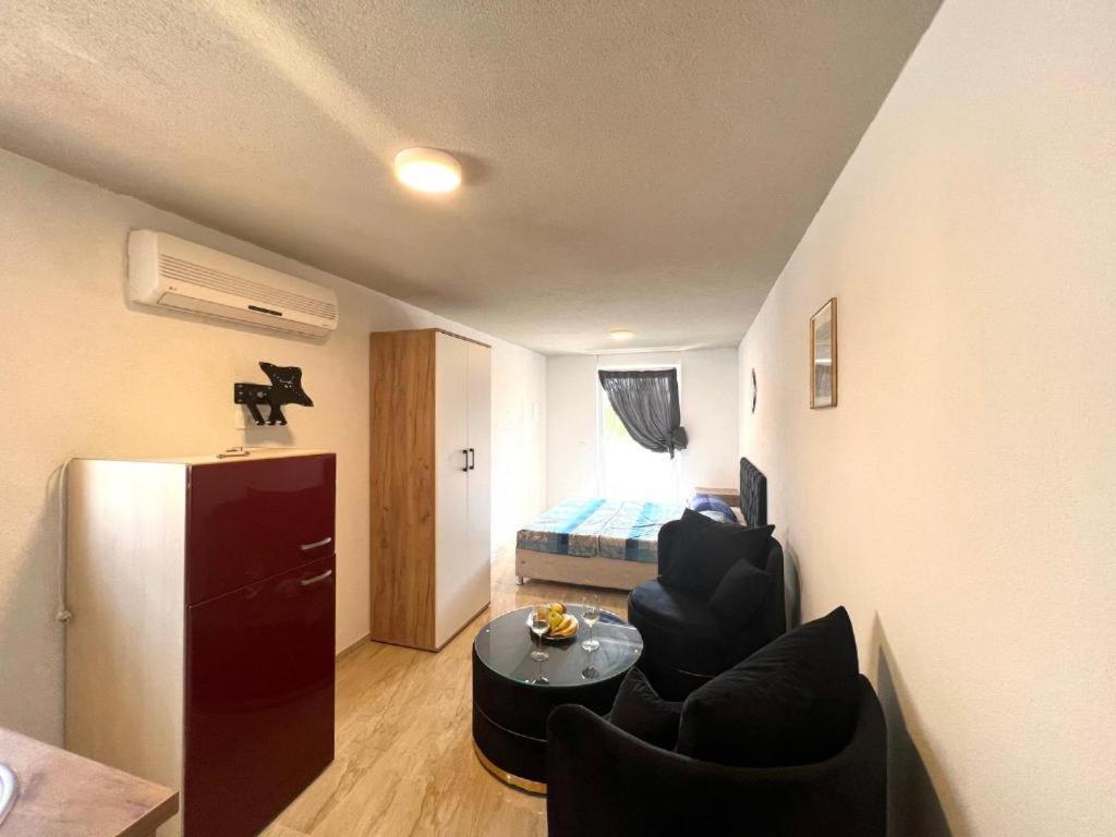 Ferienwohnung Melek Medulin Exterior foto