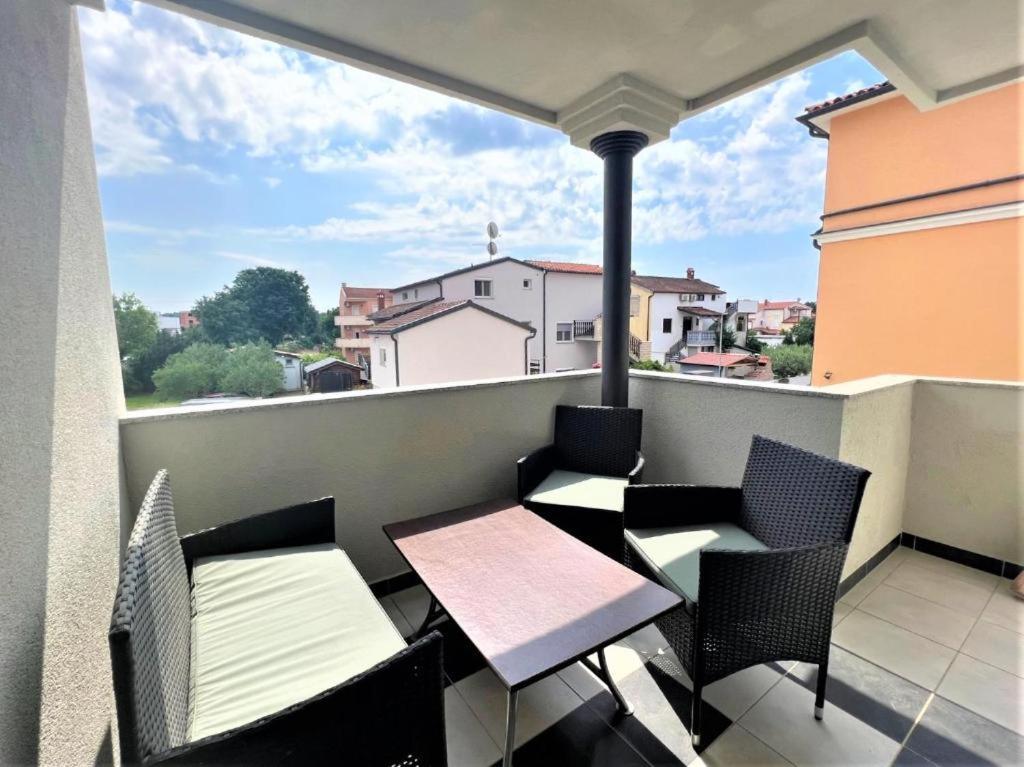Ferienwohnung Melek Medulin Exterior foto