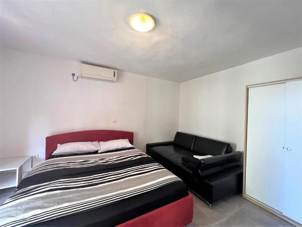 Ferienwohnung Melek Medulin Exterior foto