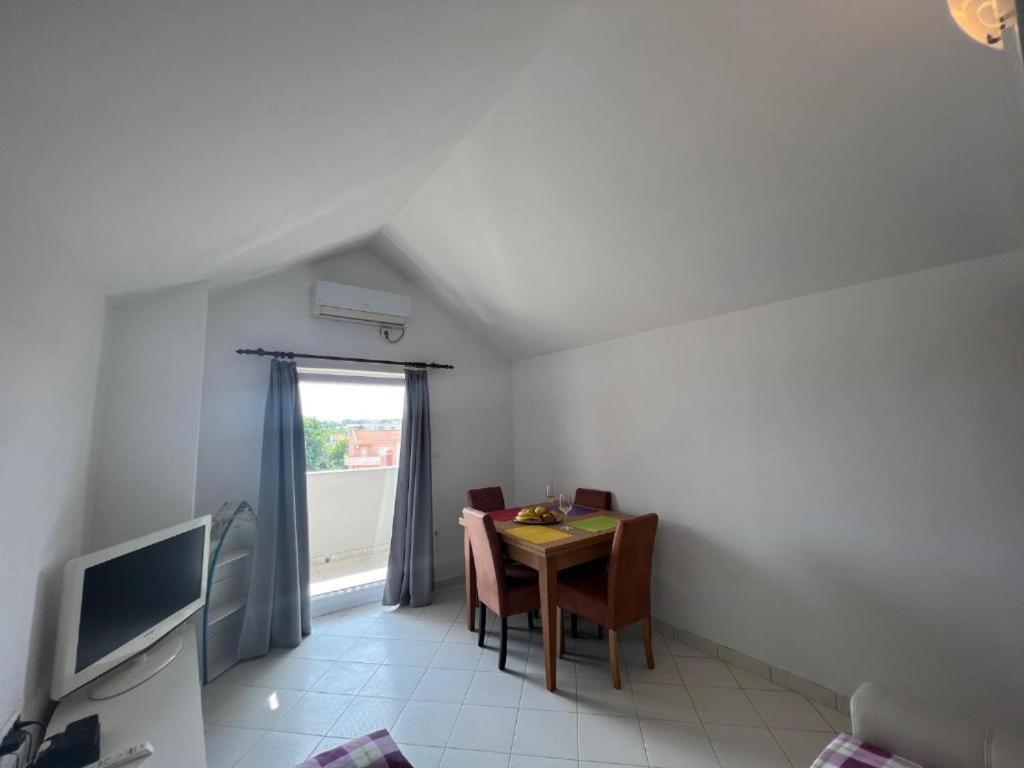 Ferienwohnung Melek Medulin Exterior foto
